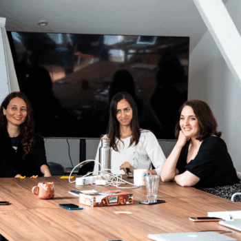 Table ronde : réussir sa reconversion dans la tech quand on est une femme